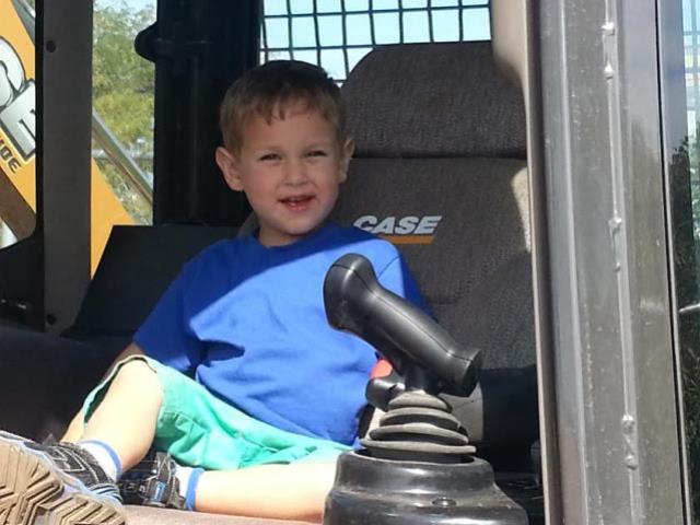 Where to find DOZER W OPERATOR in Altus