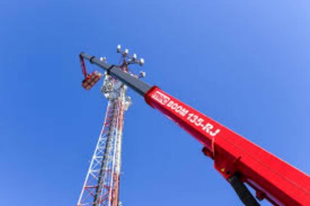 Where to find LIFT, STRAIGHT BOOM 135 W JIB MEC 4X4 in Altus